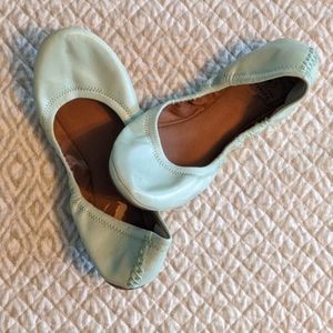 Lucky brand flats